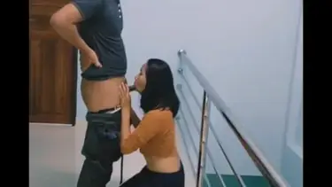 Ngentot Liar Lantai Dua Sampe Basah Amatir poster